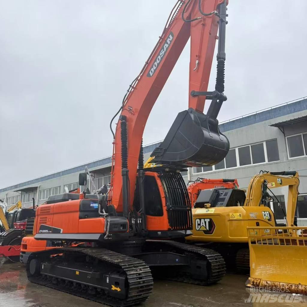 Doosan DX225LC-9C Midikoparki  7t - 12t
