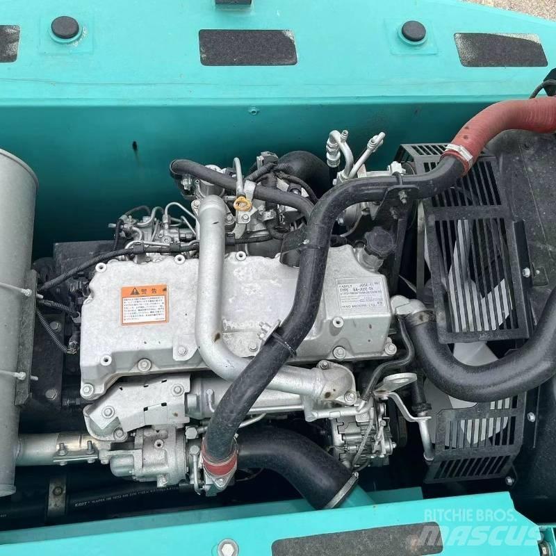 Kobelco SK 200 Koparki gąsienicowe