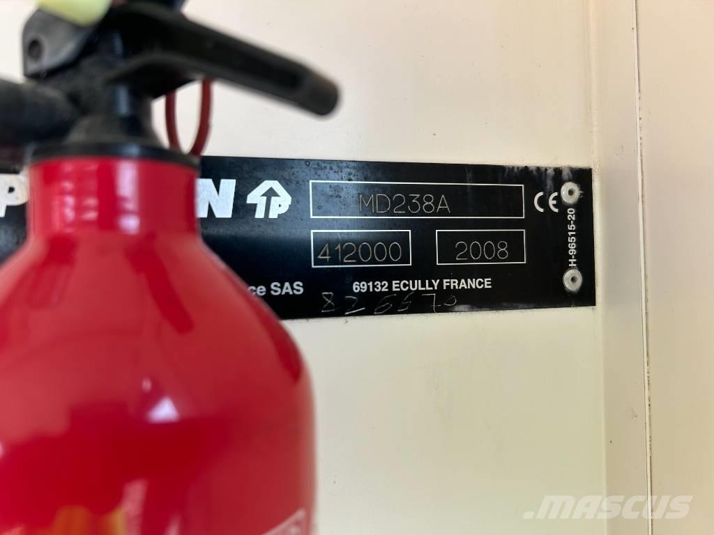 Potain MD238A Żurawie wieżowe