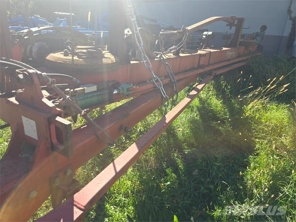 Kverneland BB 100 Pługi