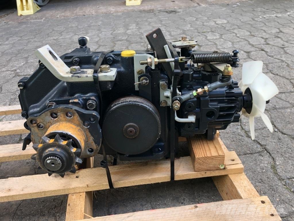 Iseki SXG 19 Kosiarki mechaniczne ze stojącą pozycją operatora