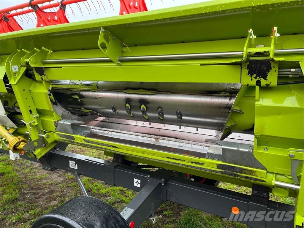 CLAAS Lexion 5300 Kombajny zbożowe