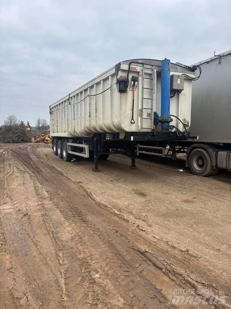 SDC Trailers LTD Naczepy firanki