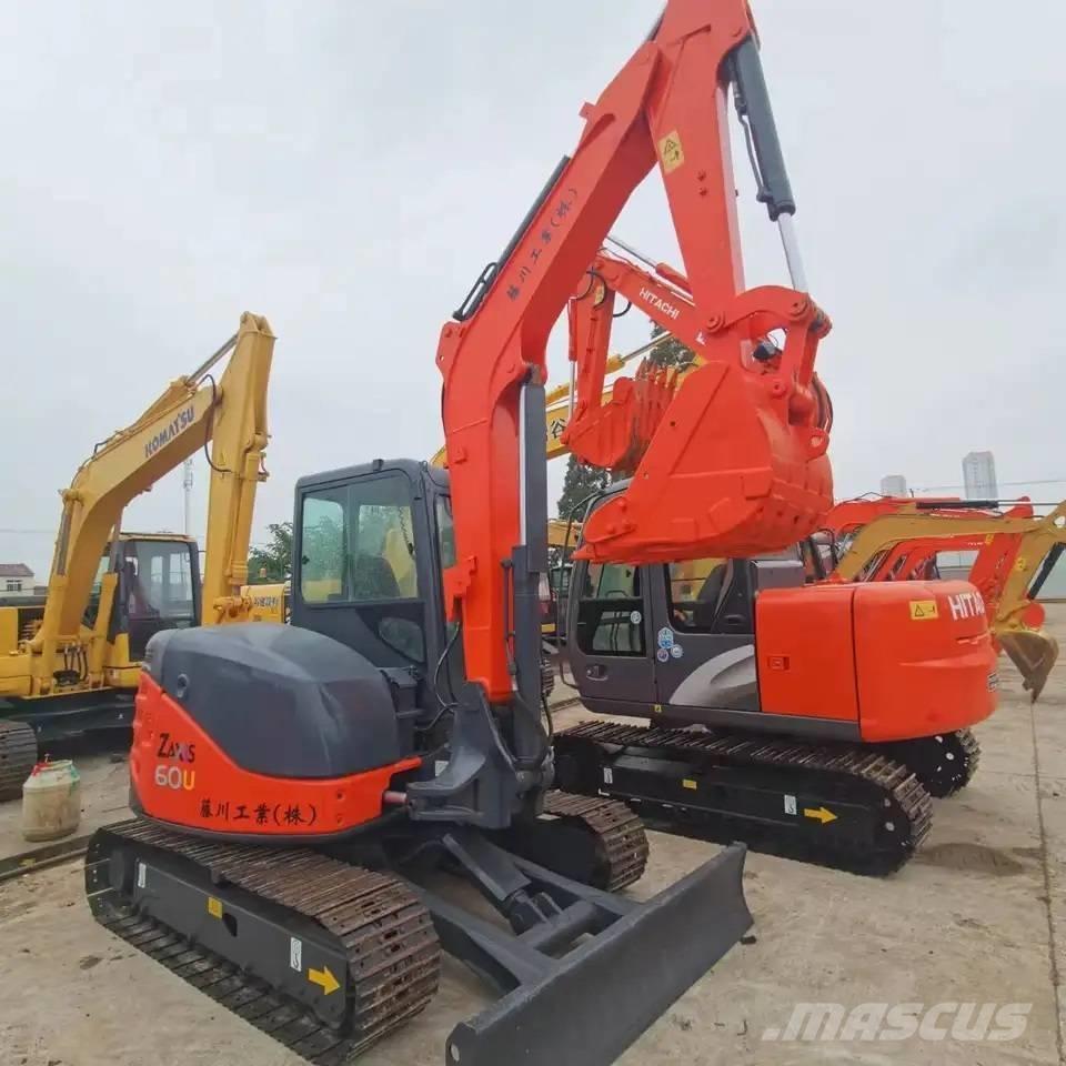 Hitachi ZX60U Minikoparki