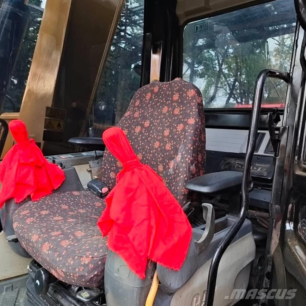 CAT 307 D Midikoparki  7t - 12t