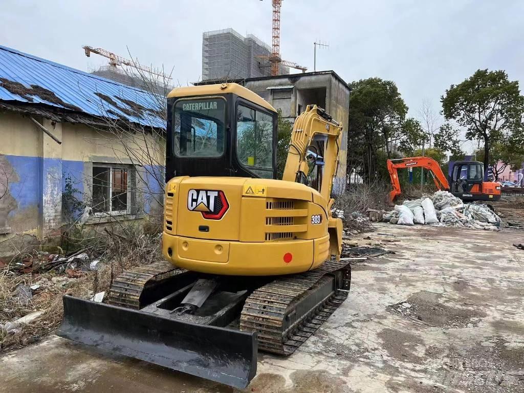 CAT 303 CR Minikoparki