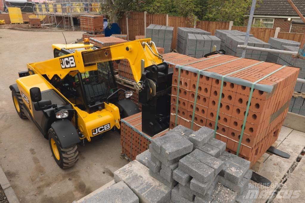 JCB 525-60 Ładowarki teleskopowe