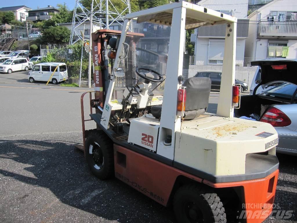 Nissan PH02A20 Wózki widłowe inne
