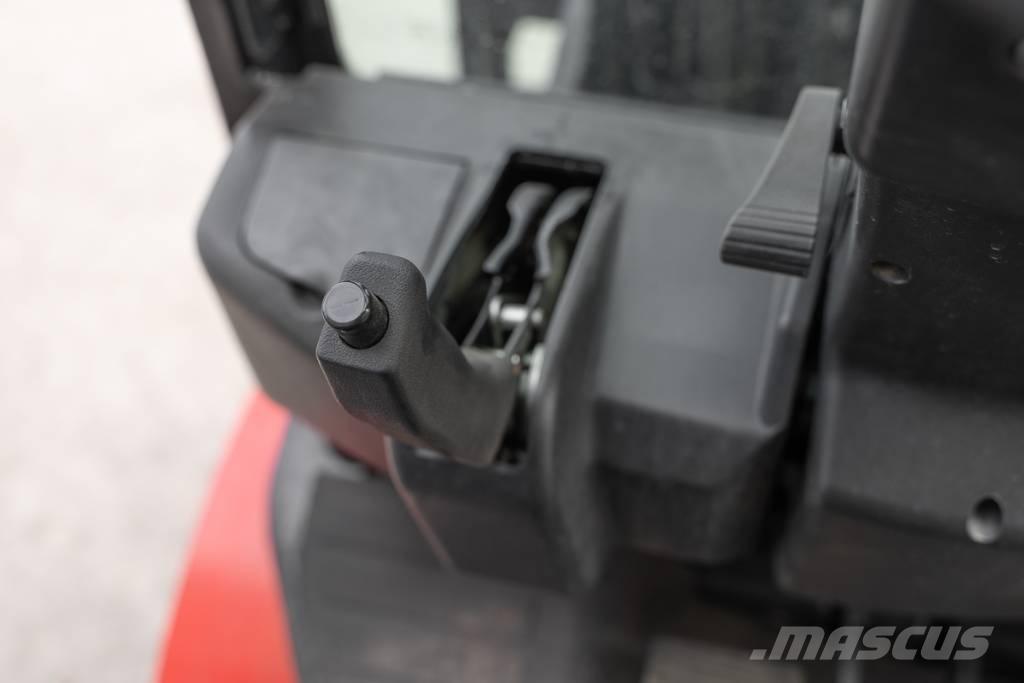 Manitou MI 30 D Wózki Diesla