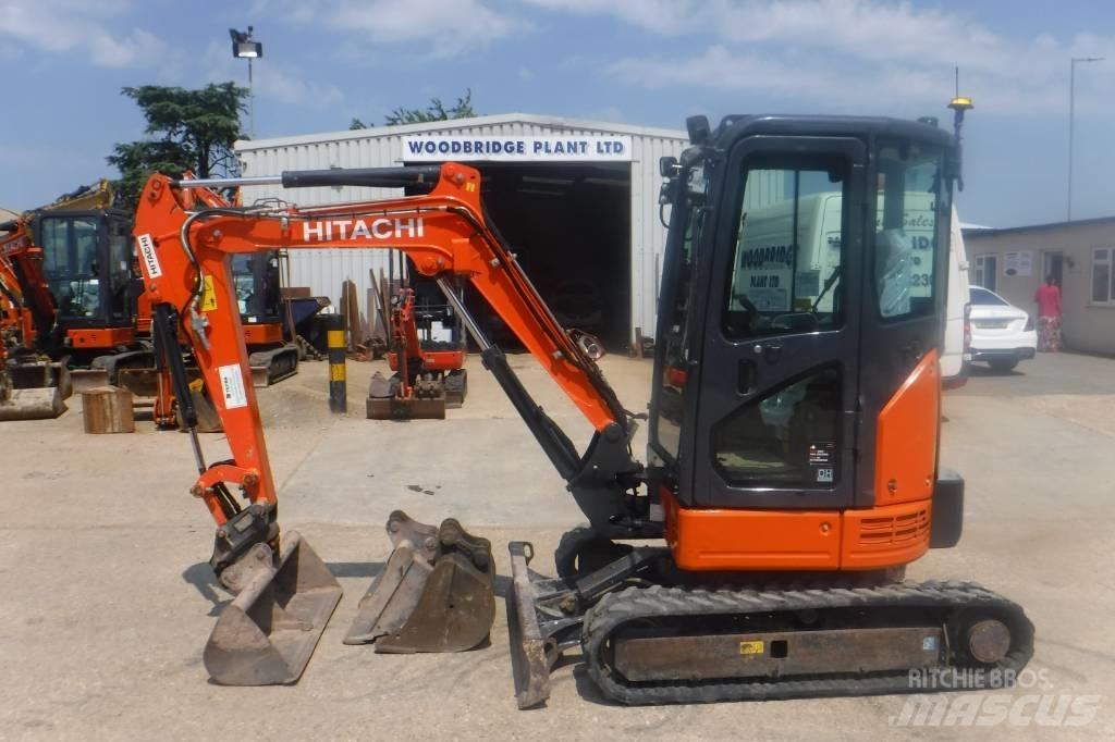 Hitachi ZX 26 U-5 A Minikoparki