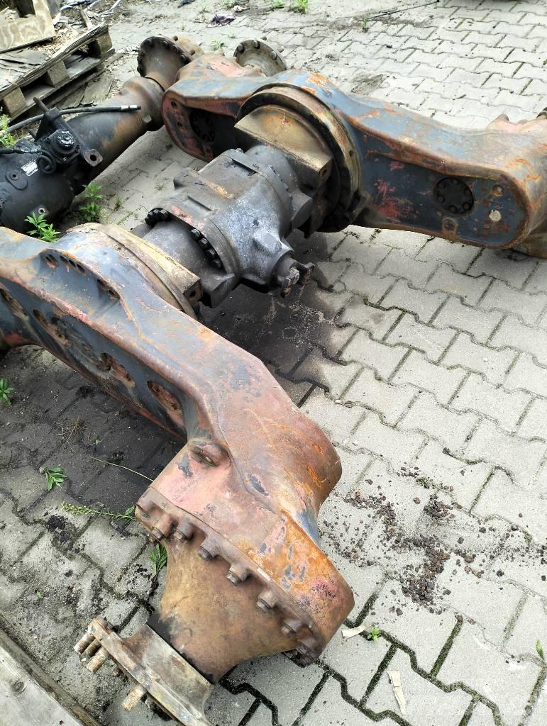 John Deere 1270B Gąsienice, łańcuchy i podwozia