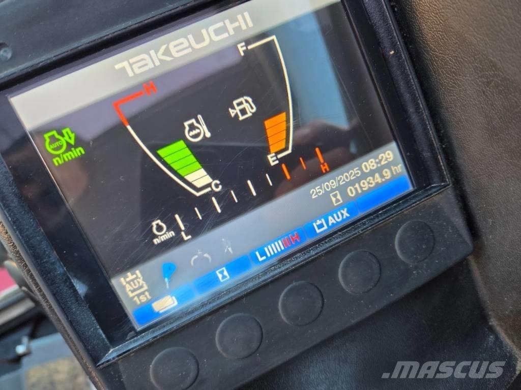 Takeuchi TB230 + HS03 Minikoparki