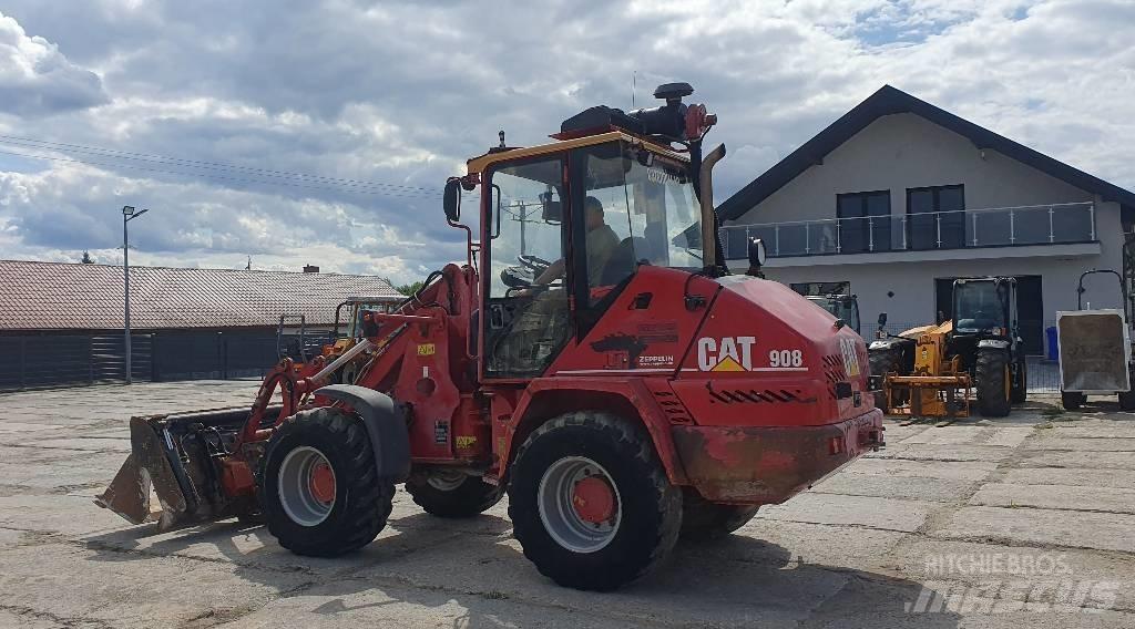 CAT 908 Ładowarki kołowe