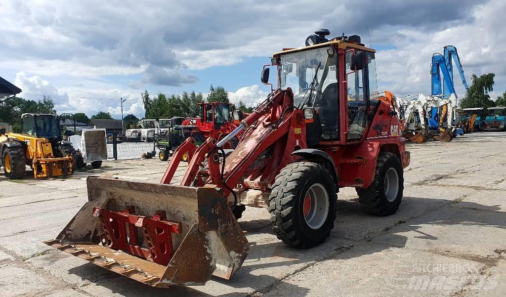 CAT 908 Ładowarki kołowe