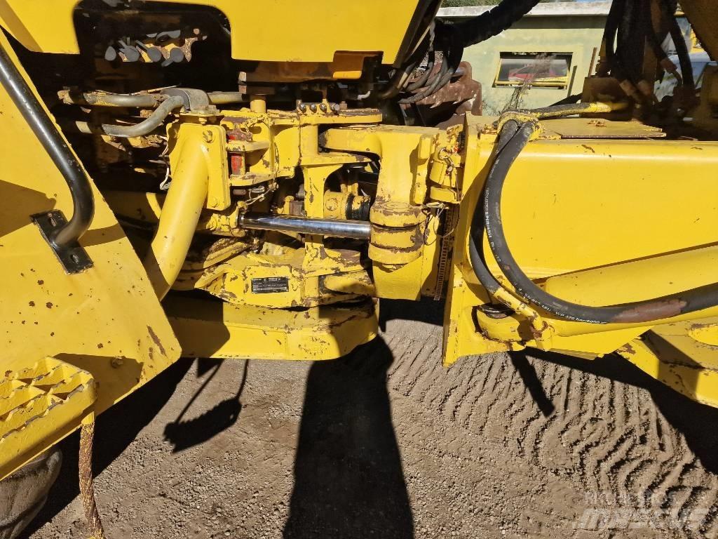 CAT 725 Wozidła przegubowe