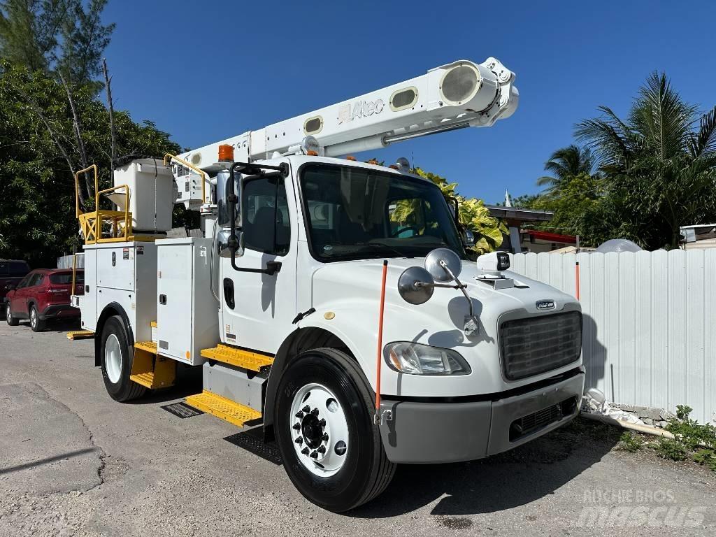 Freightliner M2 Inne
