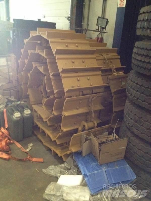 CAT D7G TRACK CHAINS Ramy i zawieszenie