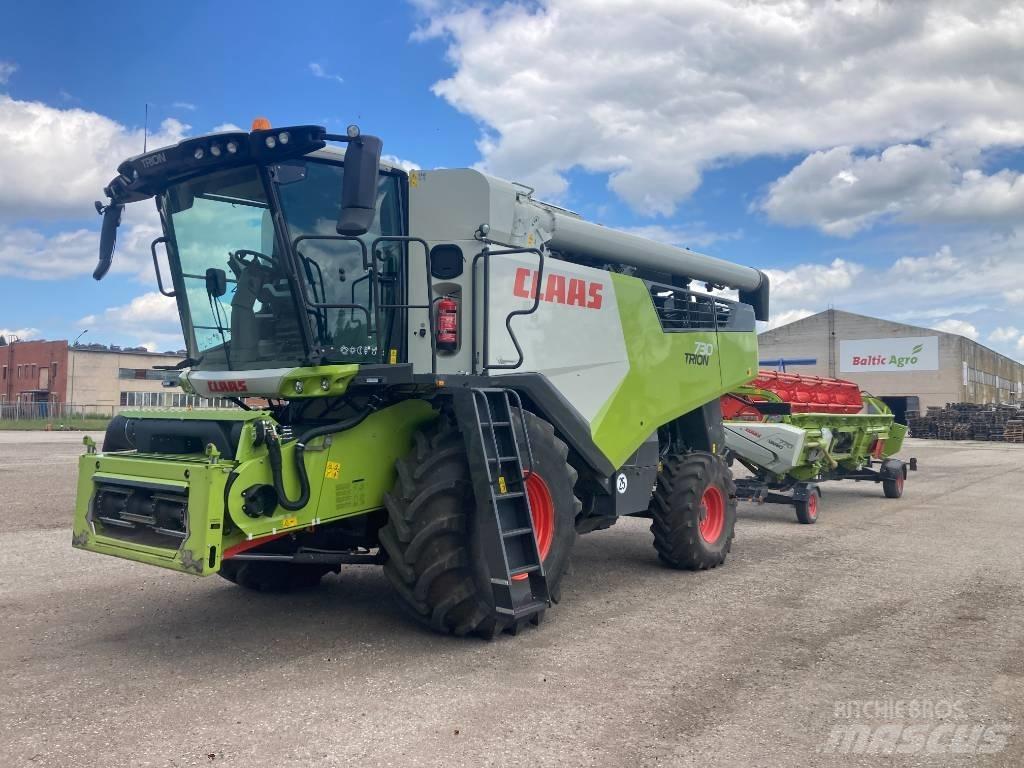 CLAAS Trion 730 Kombajny zbożowe