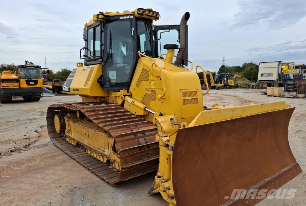 Komatsu D61PXI-24E0 Spycharki gąsienicowe