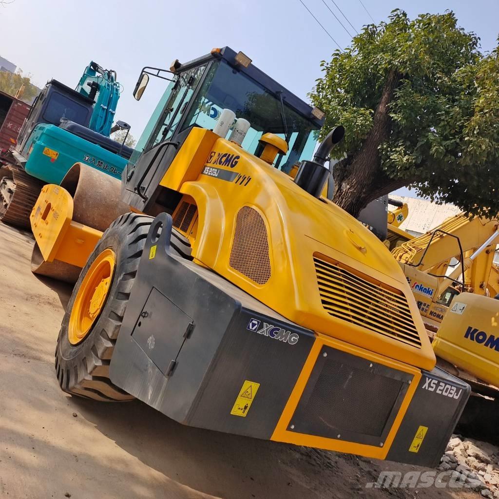 XCMG XS 202 J Walce jednobębnowe