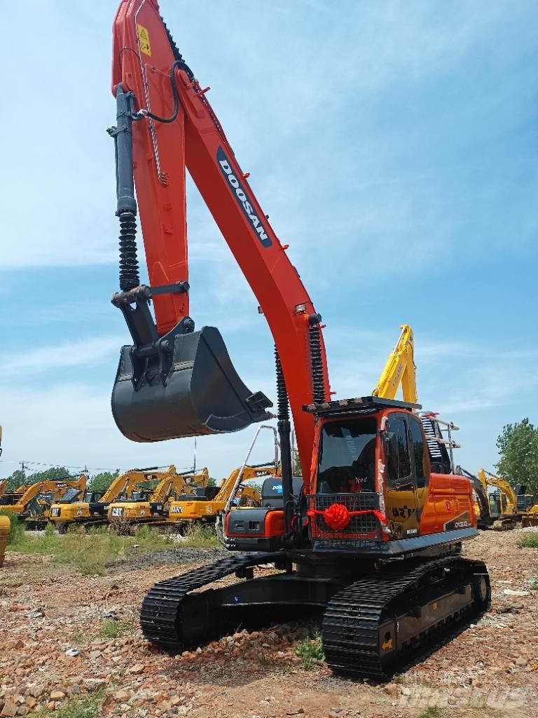 Doosan DX300LC Koparki gąsienicowe