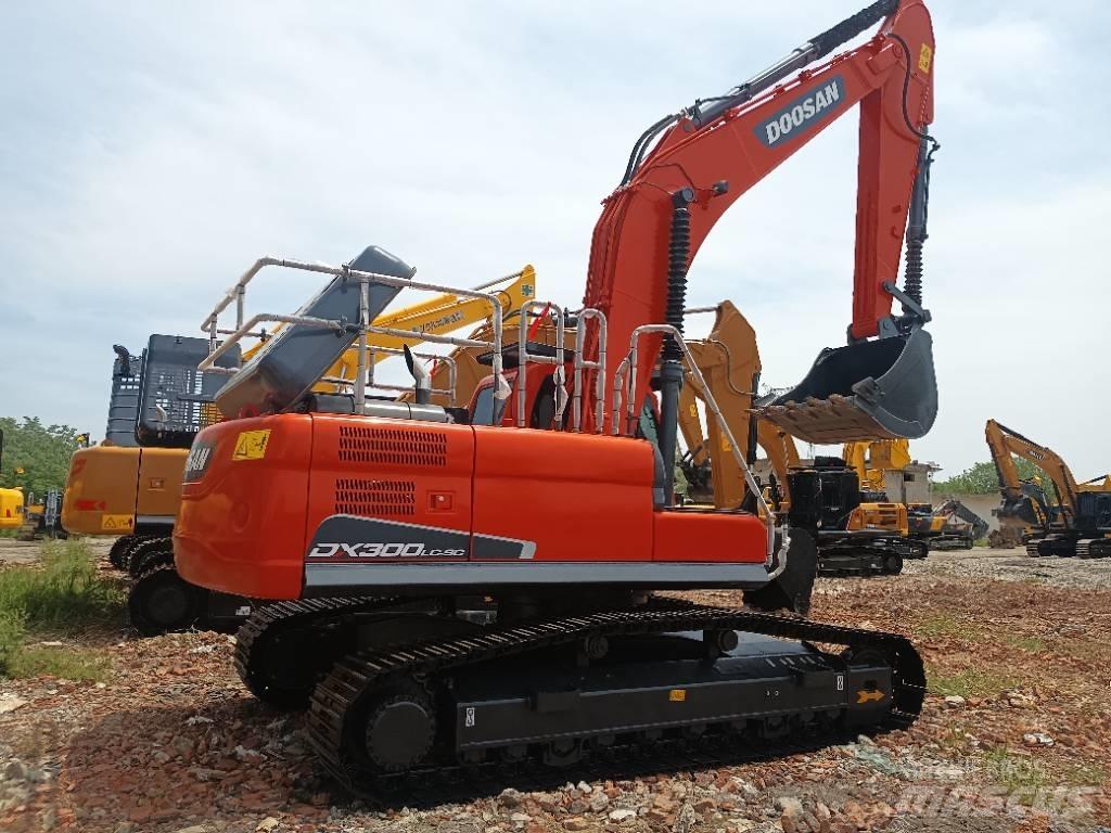 Doosan DX300LC Koparki gąsienicowe