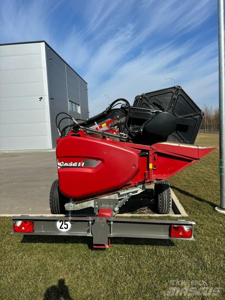 Case IH 8250 Kombajny zbożowe