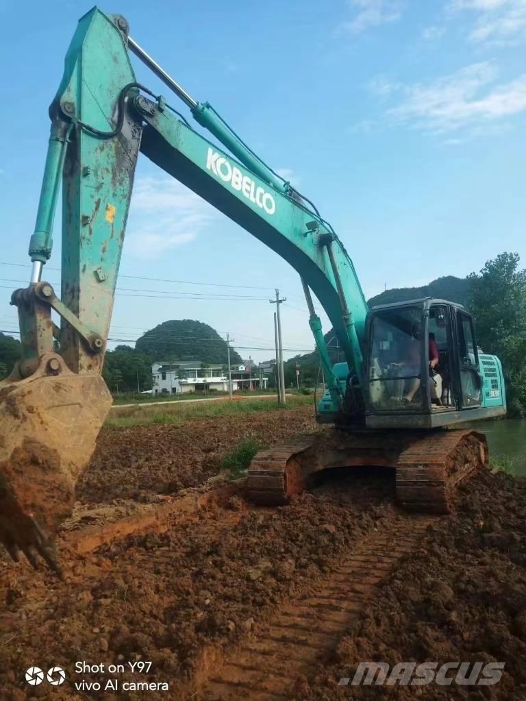 Kobelco SK200-10 Koparki gąsienicowe