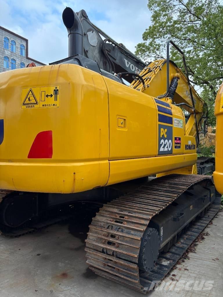 Komatsu PC 220-7 Koparki gąsienicowe