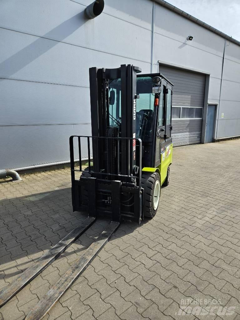 Clark EPX32i Wózki elektryczne