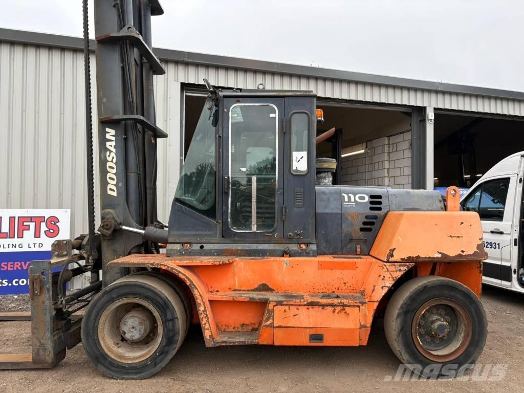 Doosan D 110 S-5 Wózki Diesla