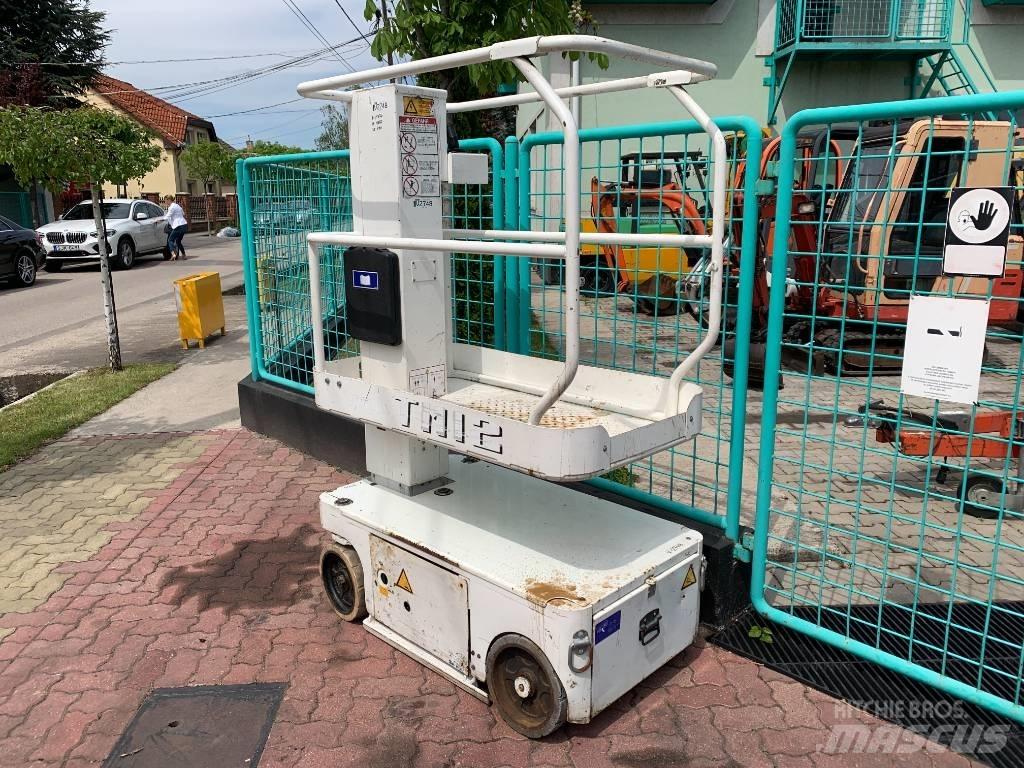 UpRight TM 12   V-2748 Podnośniki masztowe