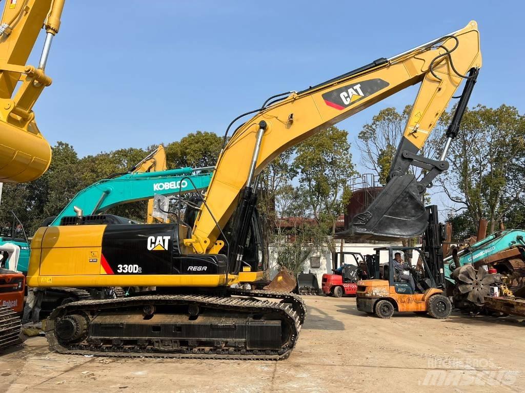 CAT 330 D L Koparki gąsienicowe