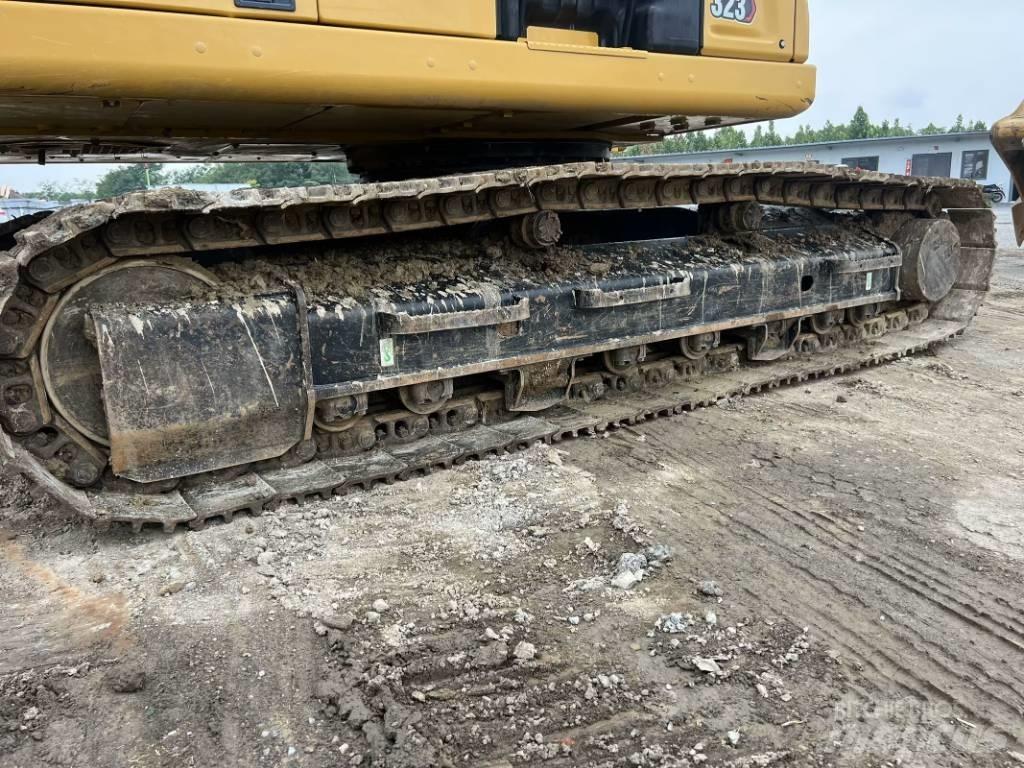 CAT 323 GC Koparki gąsienicowe