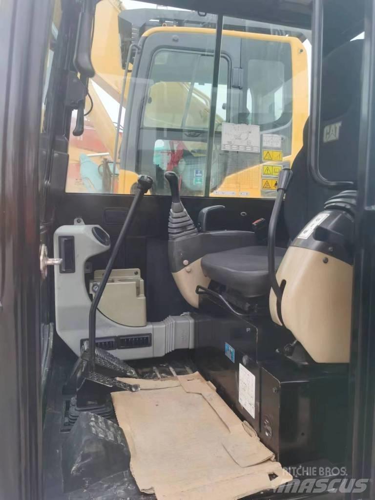 CAT 305.5E Minikoparki