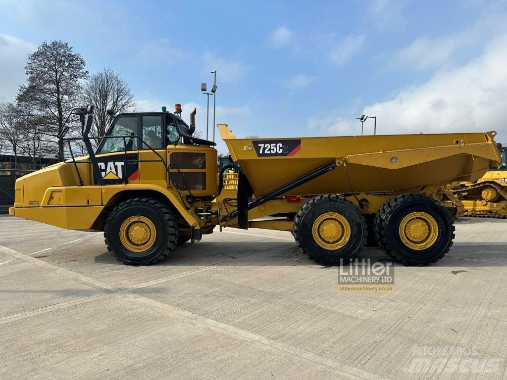 CAT 725C2 Wozidła przegubowe