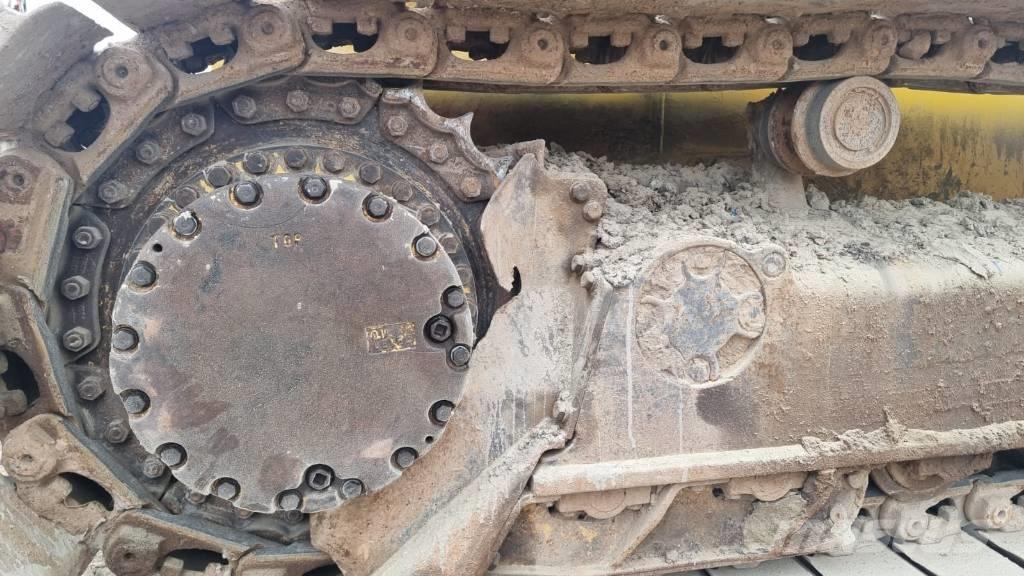 Komatsu D 51 EX-22 Spycharki gąsienicowe
