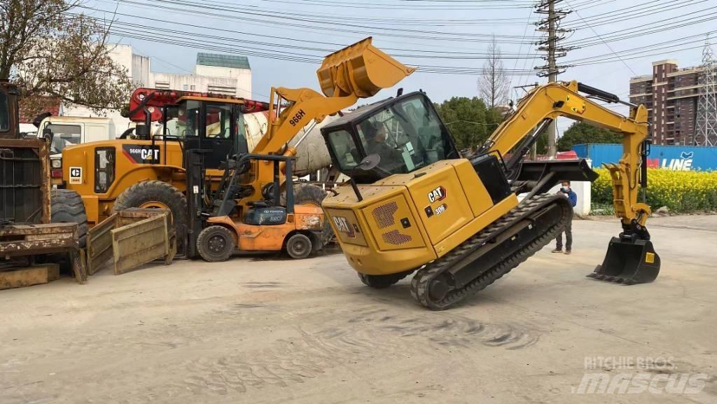 CAT 306 Minikoparki