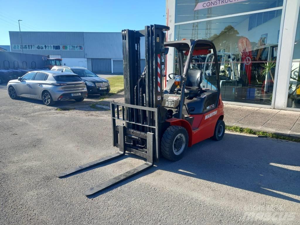 Manitou MI 25 Wózki Diesla