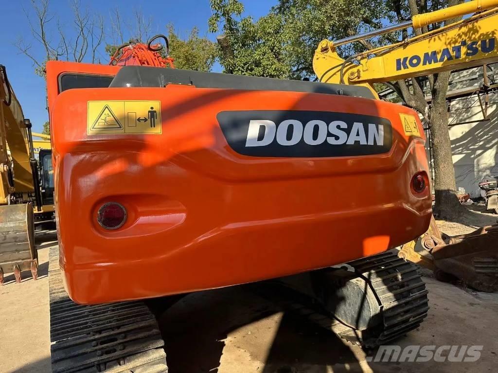 Doosan DX225LC-9C Koparki gąsienicowe