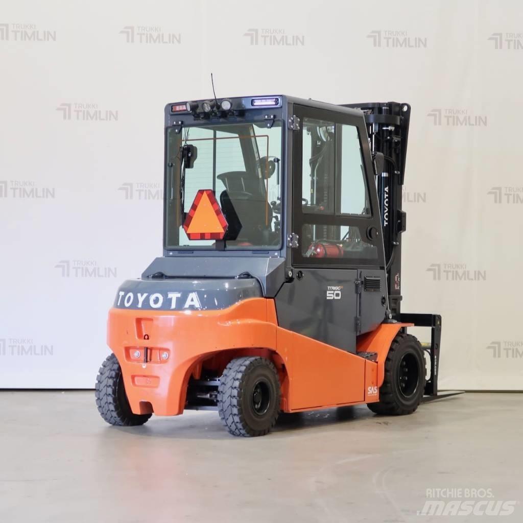 Toyota 8FBMT50 Wózki elektryczne