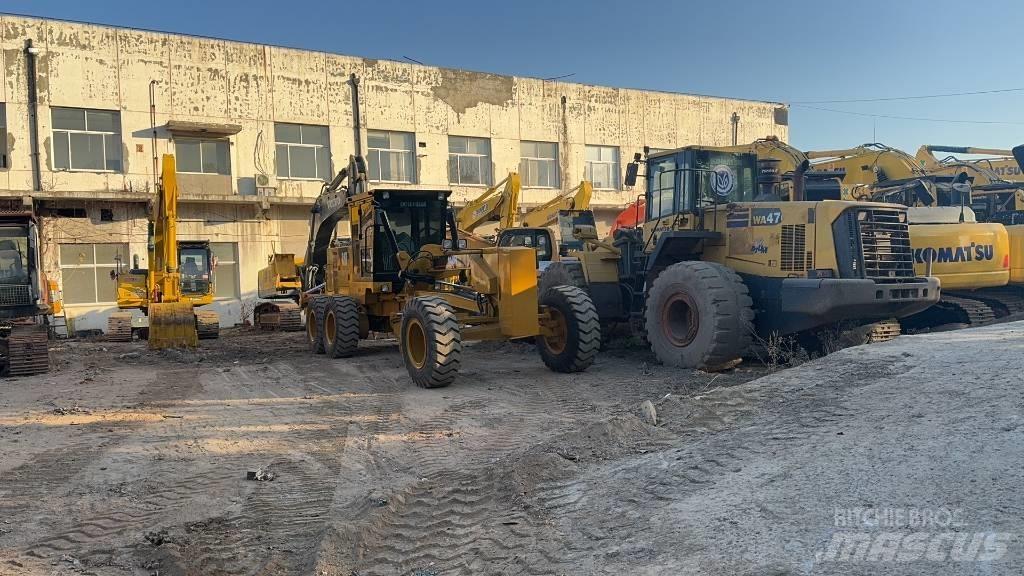 CAT 140 H Równiarki