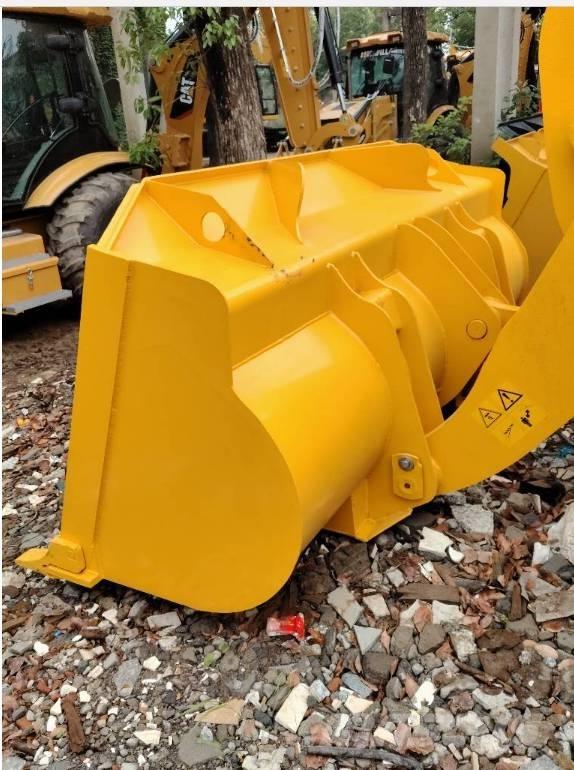Komatsu WA 320-5 Ładowarki kołowe