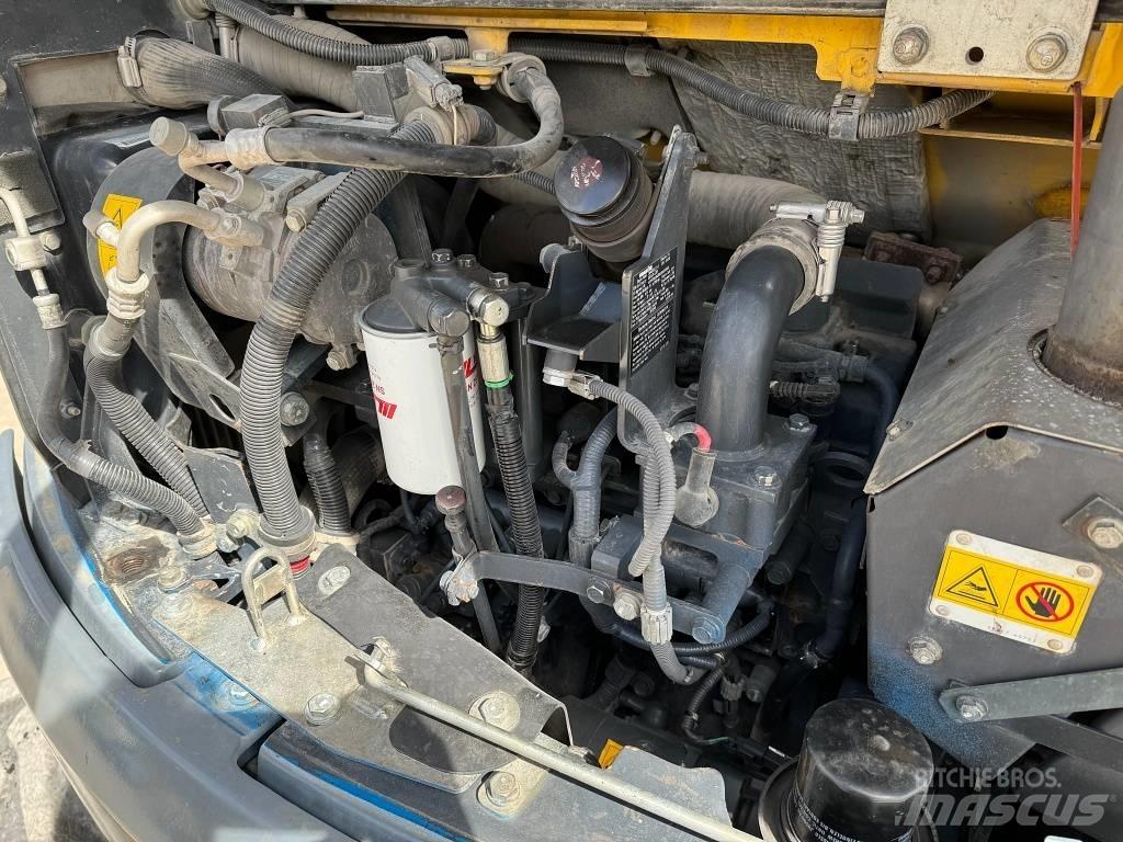 Komatsu PW 98 MR-8 Koparki kołowe
