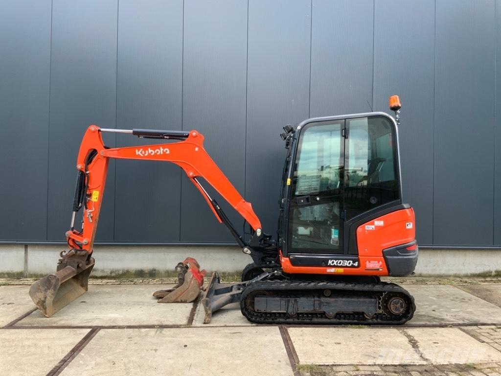 Kubota KX 030-4 Minikoparki