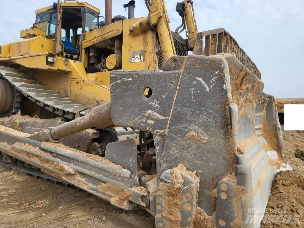 CAT D11N Spycharki gąsienicowe