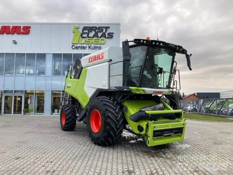 CLAAS TRION 650 Kombajny zbożowe