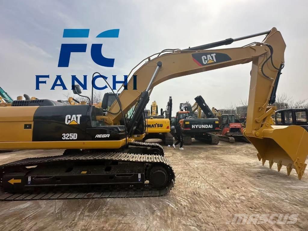 CAT 325 D Koparki gąsienicowe