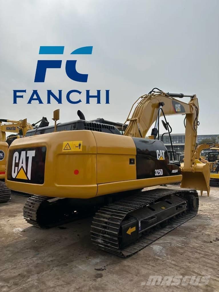 CAT 325 D Koparki gąsienicowe