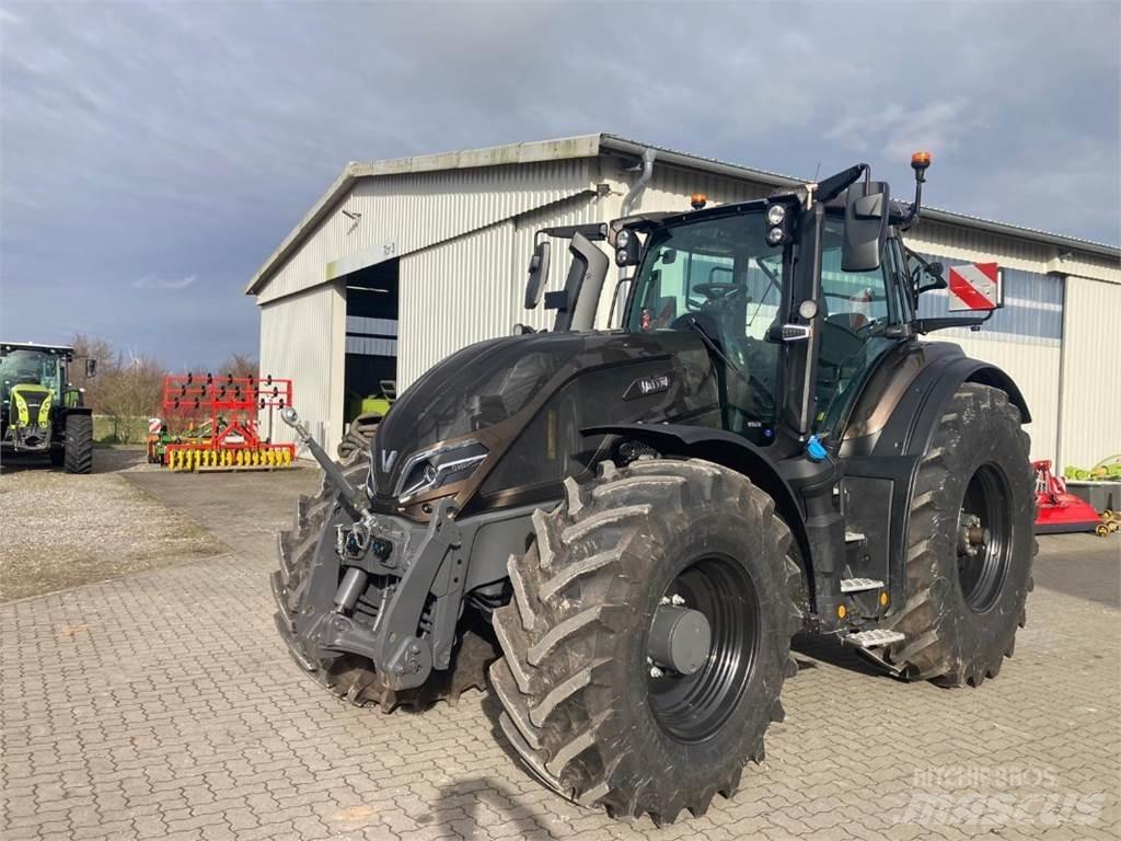 Valtra Q245 Ciągniki rolnicze